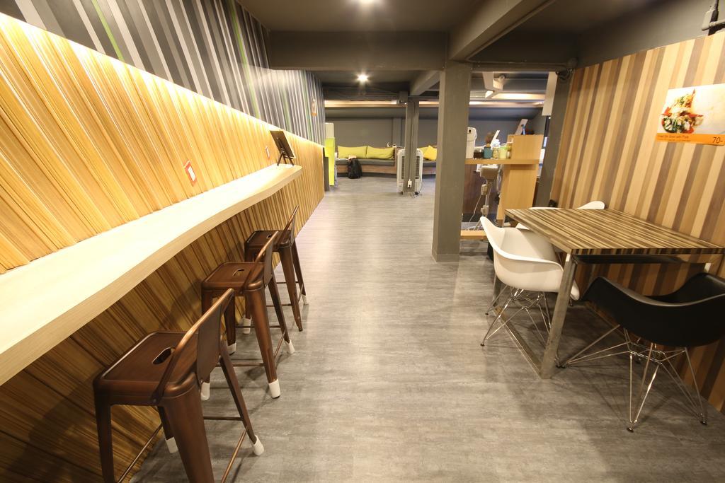 The Pillow Hostel Khaosan Bangkok Extérieur photo
